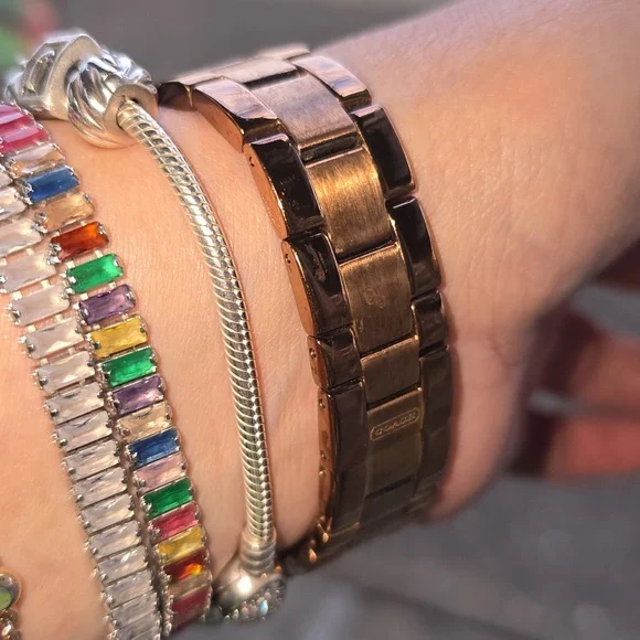 🌹Rose Gold Coach Watch🌹 - Picture 7 of 8